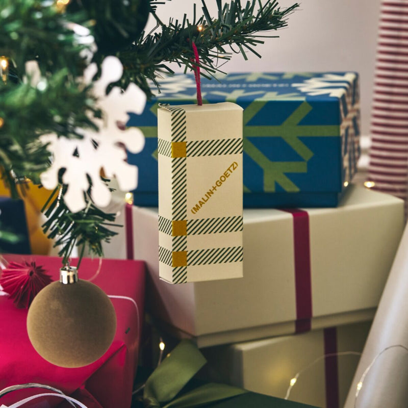 in good hands - holiday, '25