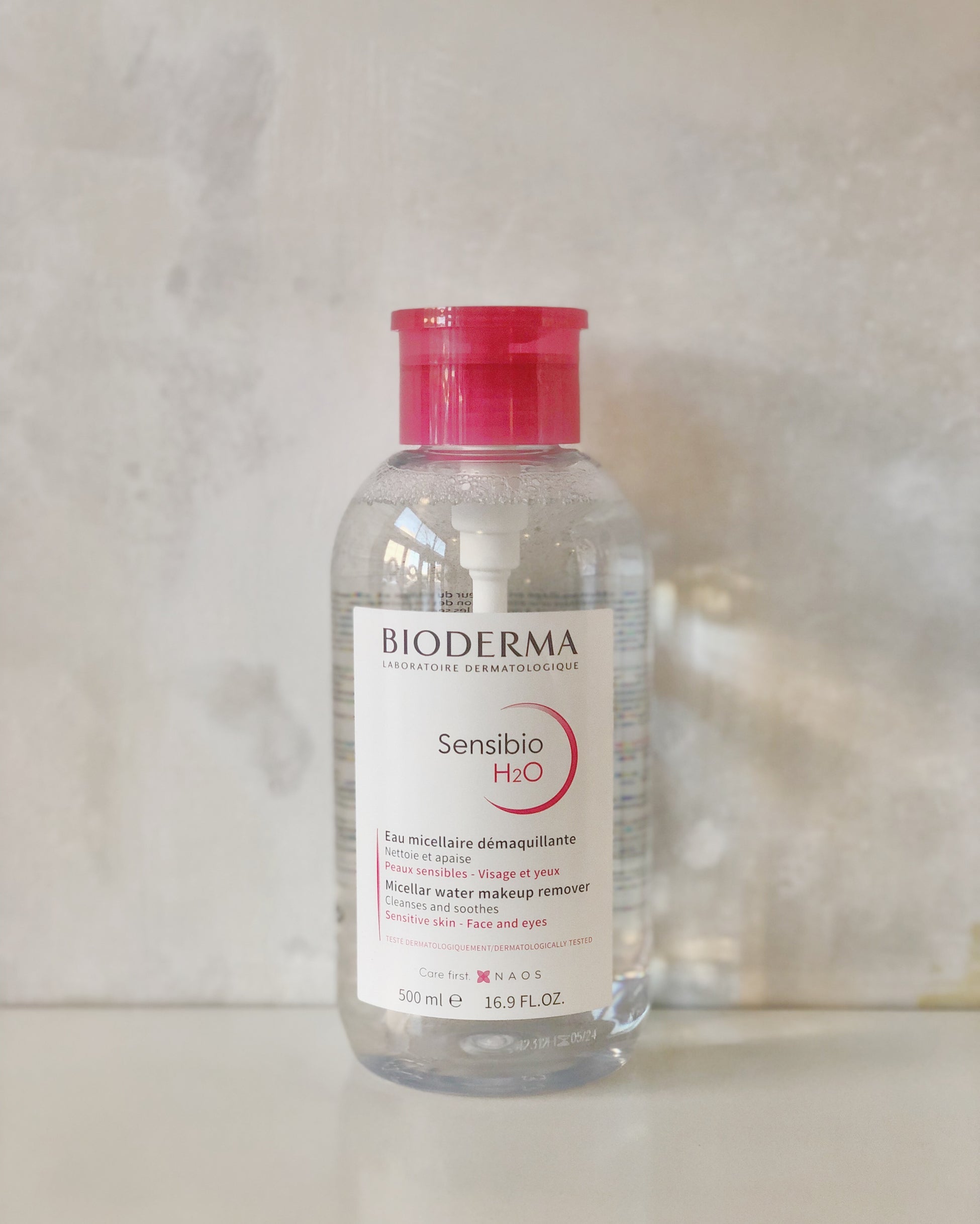 Bioderma Créaline H2O Eau Micellaire Démaquillante Visage et Yeux Peaux  Sensibles 500ml